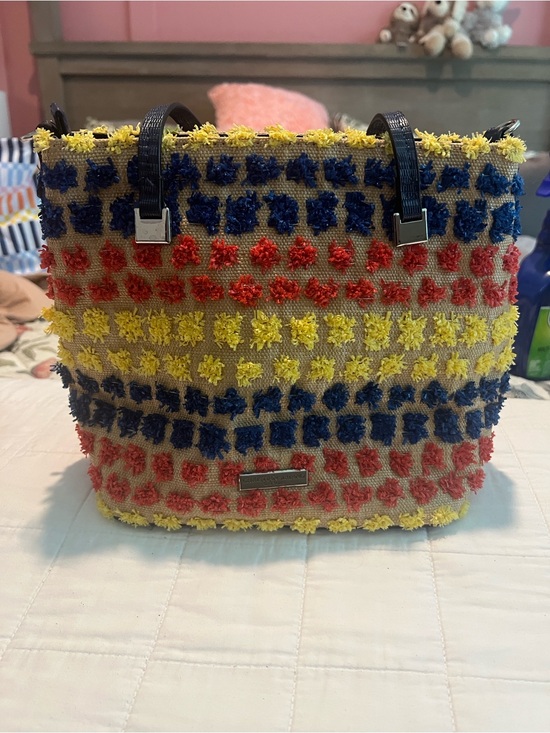 Christian Siriano Handbags - Christian Siriano Yellow, Navy & Coral Textured Tote